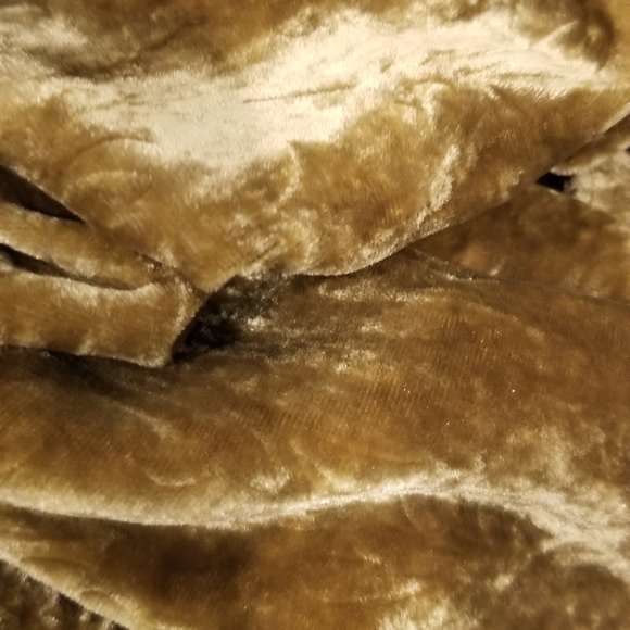 Beautiful Italian patterned scarf - Picture 6 of 6